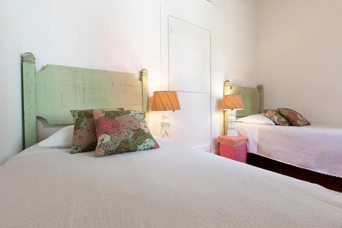 Villa Domingues Lissabon 0*,