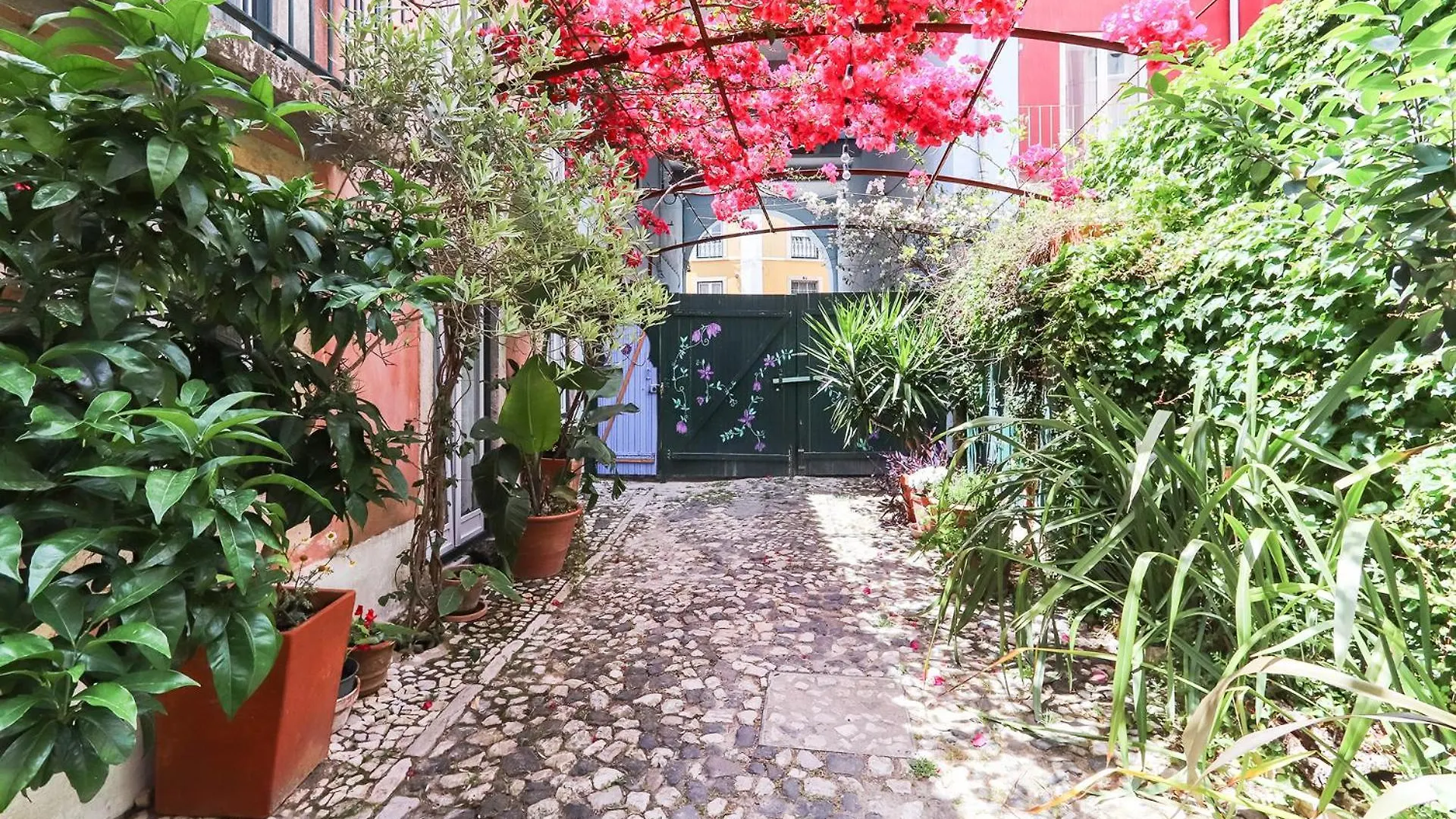 Villa Domingues Lissabon